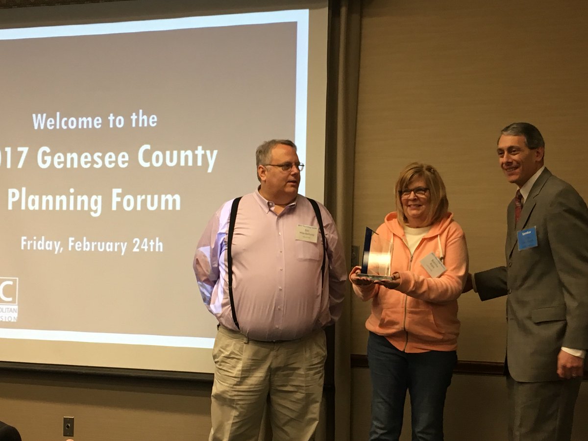 mattbach's tweet photo. Congrats @MMLeague member #CityOfClio - won Innovation & Community Dev #GCMPC award 4 code enforce program! @DPGilmartin https://t.co/SEYsuZBv0L