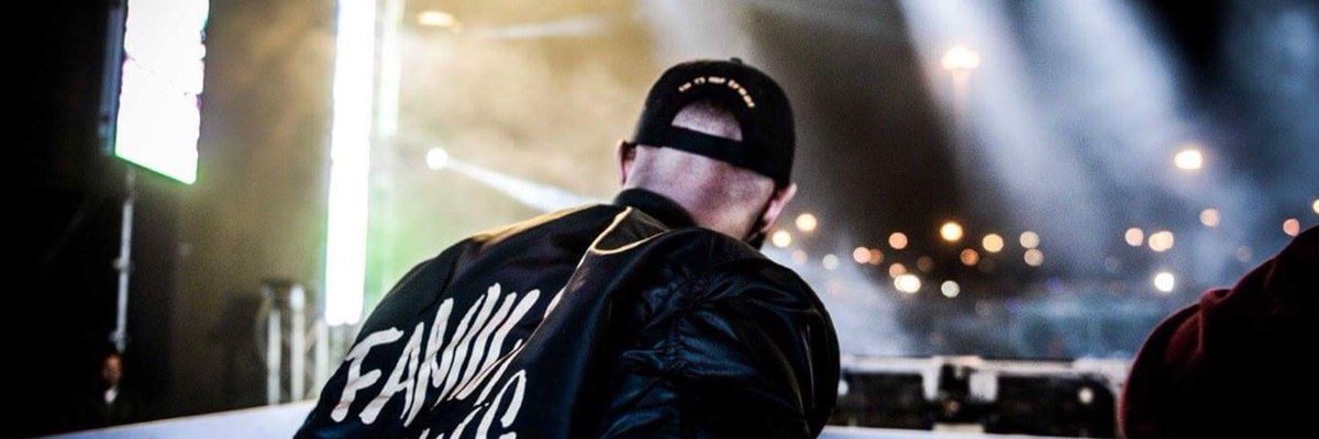 riverfm_876's tweet photo. #NP @djkaymoworld - Gang Gang
#KKM #GangGang #TheRiverDrive https://t.co/Vb6AFl8tlf