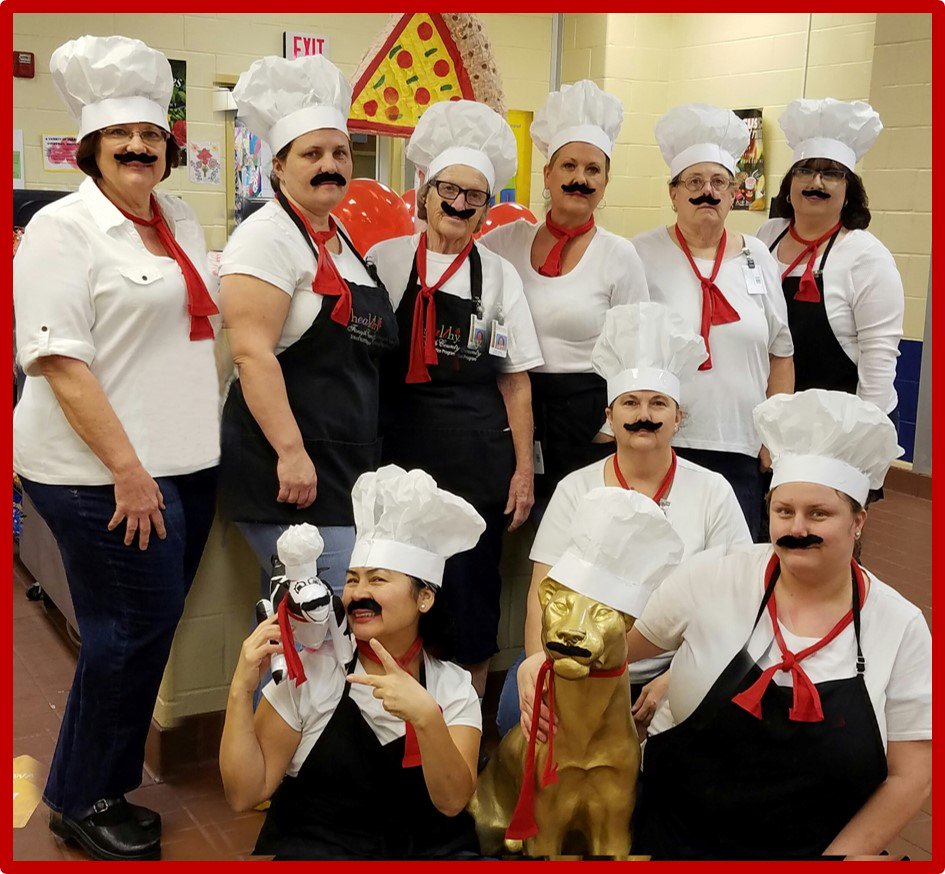 Forsyth_SNA's tweet photo. Our cafรฉ team @RiverwatchMS is rocking the โstacheโ! #nationalfakemustacheday https://t.co/DmVd5yGtEw