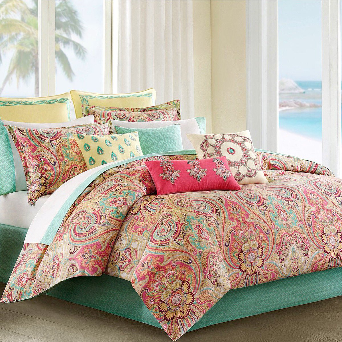 GibbonsCo's tweet photo. She's called Guinevere by Echo; she's 300 thread count cotton and a whole lot of gorgeous. 🌴💕🌸 https://t.co/A6F0mhAvew