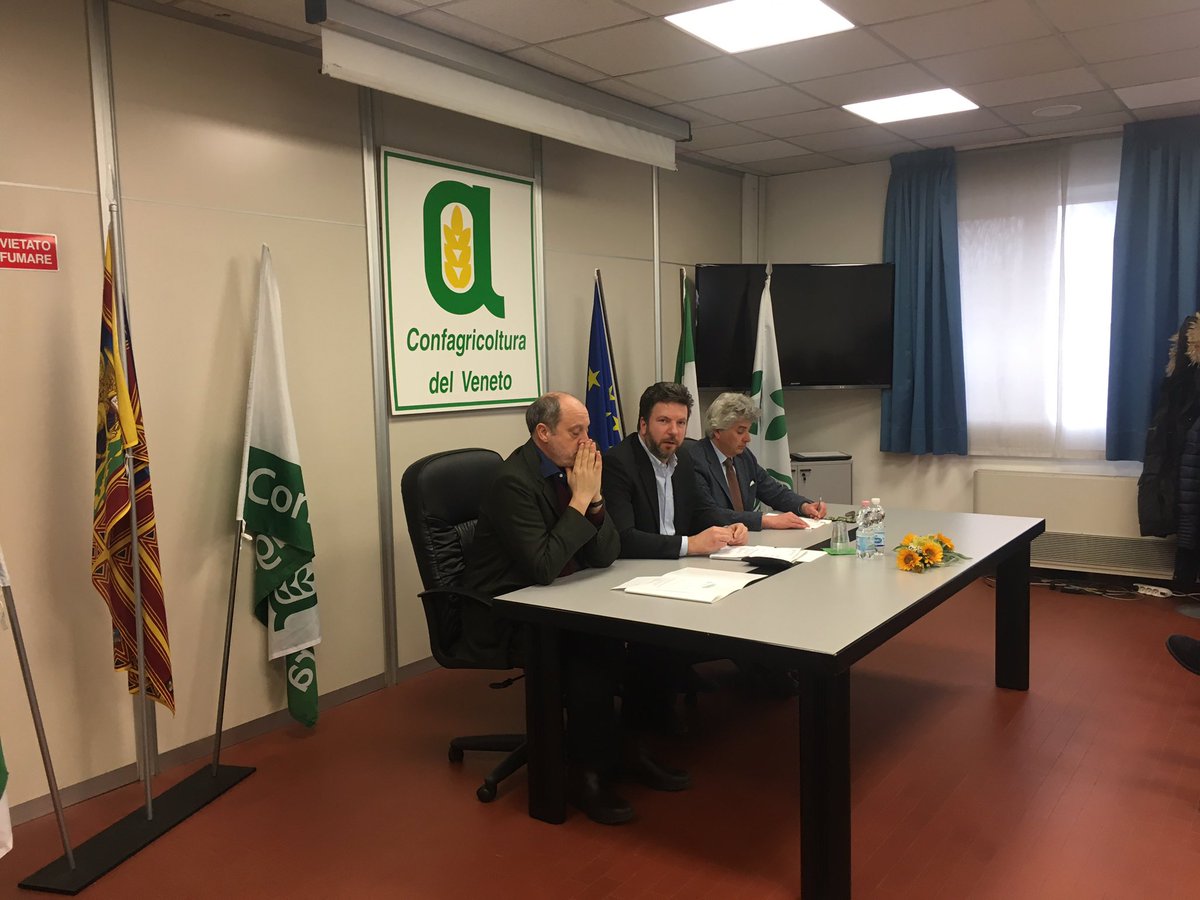 Confagricoltura Ro (@confagri_ro) on Twitter photo Assemblea di <a href="/ConfagriVeneto/">Confagri Veneto</a> il Presidente #Nicoli presenta il lavoro svolto negli ultimi anni <a href="/Confagricoltura/">Confagricoltura</a> Assemblea di <a href="/ConfagriVeneto/">Confagri Veneto</a> il Presidente #Nicoli presenta il lavoro svolto negli ultimi anni <a href="/Confagricoltura/">Confagricoltura</a>