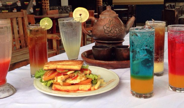 bdgadvertiser's tweet photo. Ramaikan Bisnis Kafe, Kedai Poci Unik Usung Penyajian Kopi dgn Cara Unik
https://t.co/SRMU7dl4YR

#undercover #jakarta #promosi #perusahaan https://t.co/yEQvIHGLBg