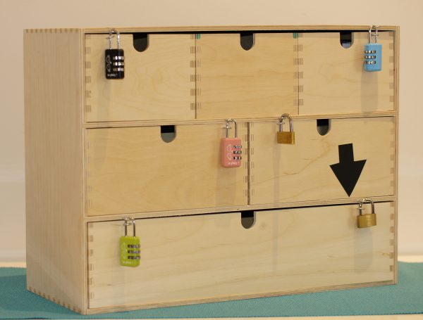 elibeni2010's tweet photo. REMEMBER! WEBINAR 17:00 CET "Math Mystery Box: Learning mathematics by playing" https://t.co/x5Q4Df3bVE #Training4Scientix @scientix_eu https://t.co/amtRfTzyBY