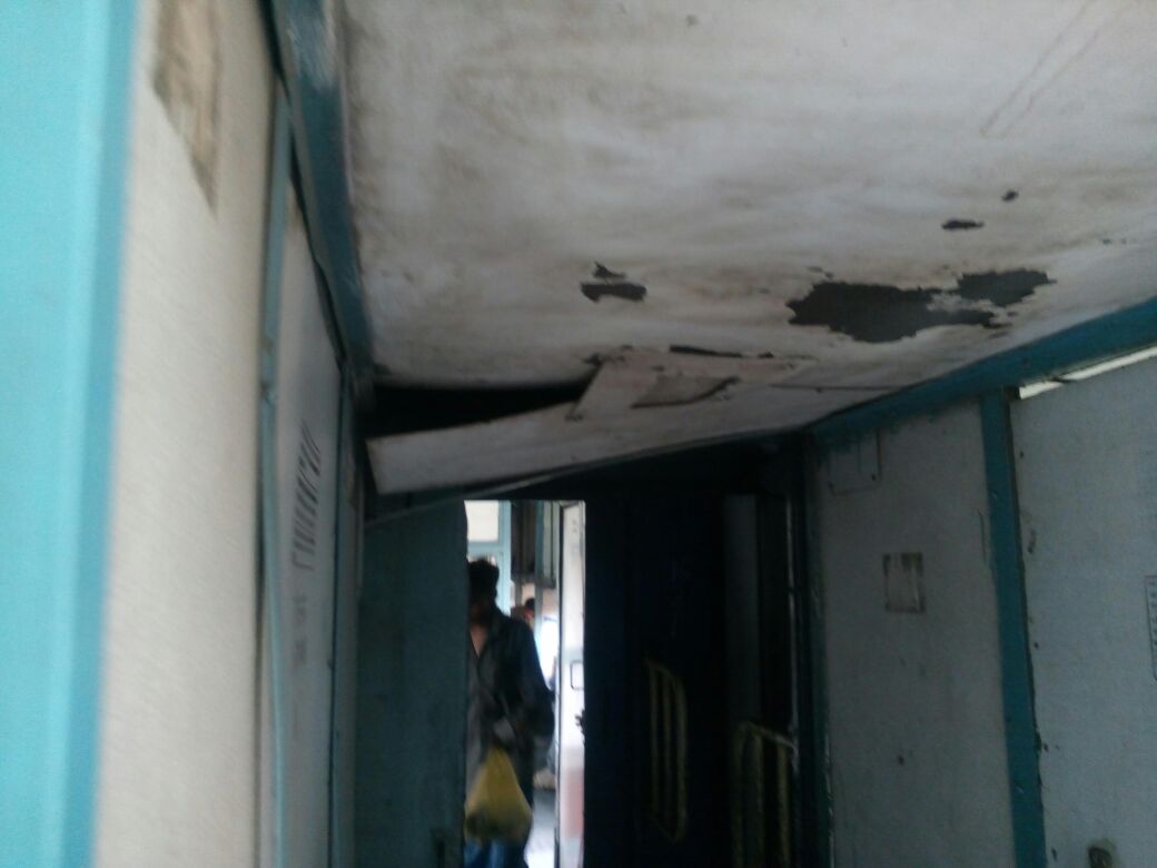 guptaprasad08's tweet photo. @sureshpprabhu @RailMinIndia SL class compartmnet should be defuncted due to its condition from the train no 18108. Its unsafe and unsecure. https://t.co/6N06ux3PGK