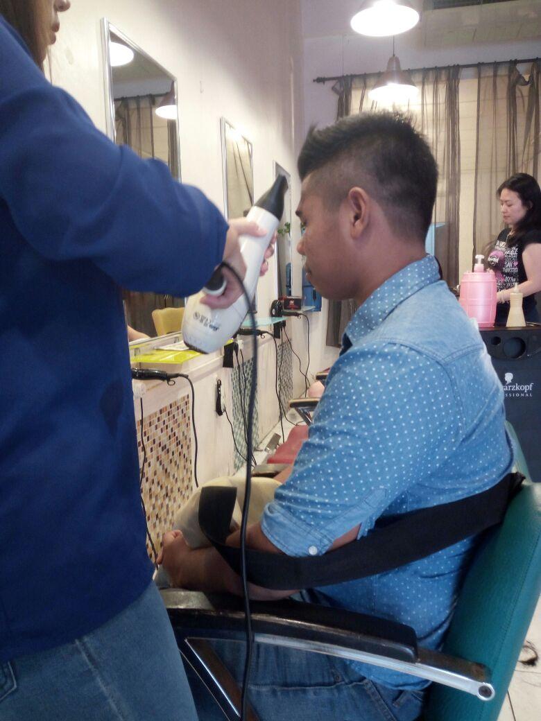 iamhazmie's tweet photo. Tekok mane tekok?? Balerrrr https://t.co/LJLRhmkTpZ