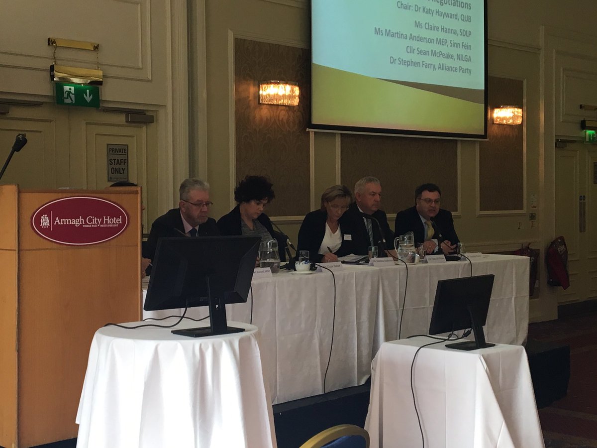Bogsideandproud's tweet photo. At Centre for Cross Border studies Conference in Armagh listening to @M_AndersonSF and @SeanMcPeake3 of #NILGA #BREXIT @cathalboylansf #ae17 https://t.co/LxAcX7OgCI