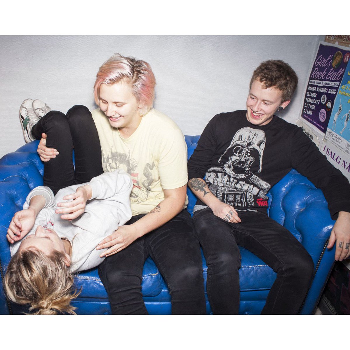 Den beste kuren mot sexisme og transfobi får du med queerpunkbandet #Intetskjønn > Den store 8.mars-festen @SentralenOslo! #kvinnedagen2017