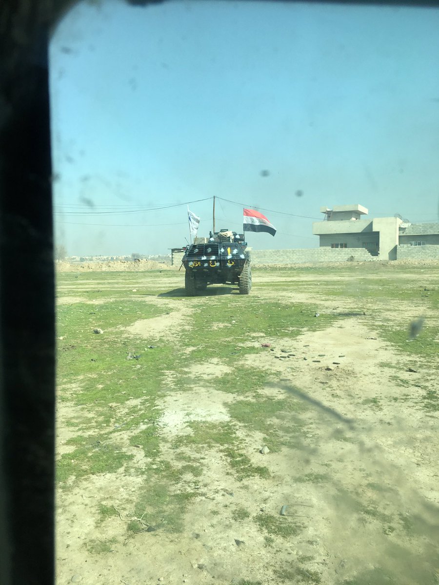 sommervilletv's tweet image. The Iraqi flag is flying again inside West Mosul.