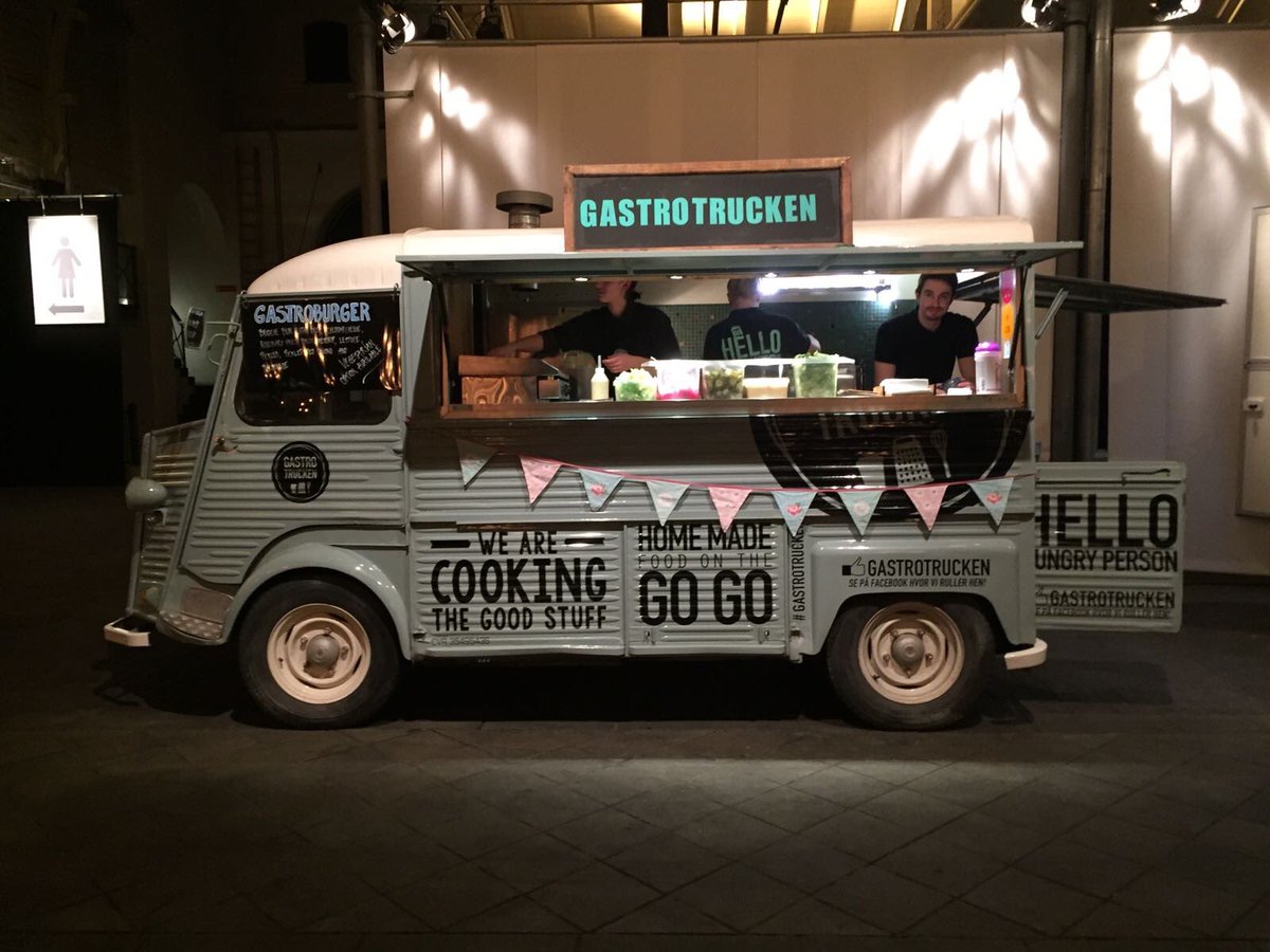 Snowy welcome in #Copenhagen with a great welcome party for <a href="/MeetingsSpace/">The Meetings Space</a> ! #eventprofs