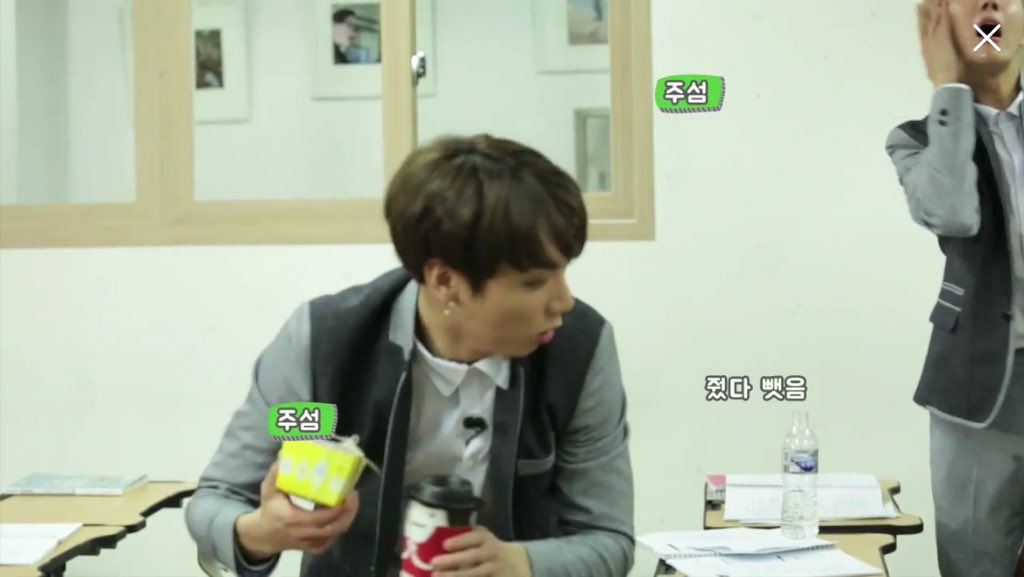 bts__jk5's tweet photo. チョンジョングク！！！！！
愛してますチョンジョングク！！！
🌳の人ゆっくりお迎え

#BTS好きな人と猛烈に絡みたくて仕方がないのでBTS好きな人がRTしてくれたらフォローしますのでこれを見たBTS好きな人は是非RT拡散してください https://t.co/2anu5fLoVU