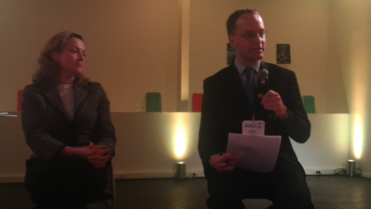 Rinaldi_David's tweet photo. #CEPSLab #CEPSLabFaces
@ggbenedetto reminds us that true #EUbugdet is not 1% of EU GDP but around 3% including #EFSI & financial tools https://t.co/YFYLdsEtCg