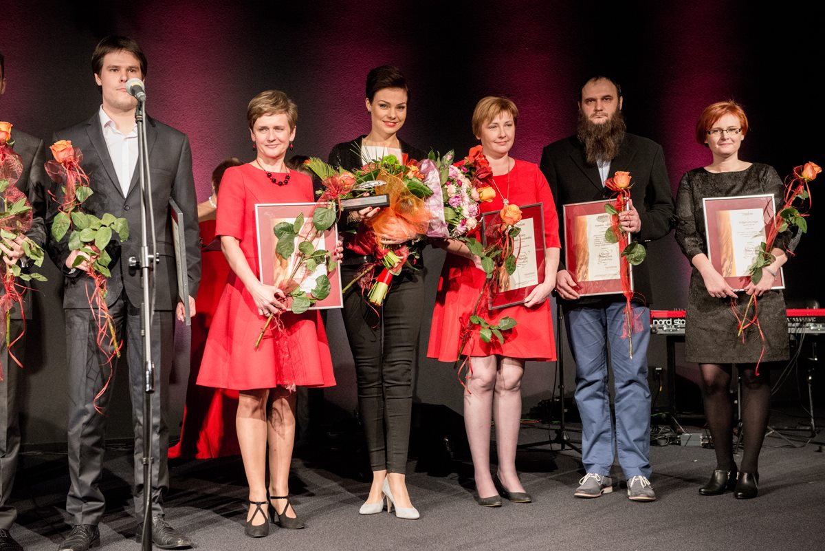 TrzaskowskiR's tweet photo. Miałem honor wręczyć Lubuski Wawrzyn 2016 Pani Agacie Sendeckiej.   Brawo! Warto doceniać Lubuszan – tym razem w dziedzinie dziennikarstwa. https://t.co/38K9OS4jex