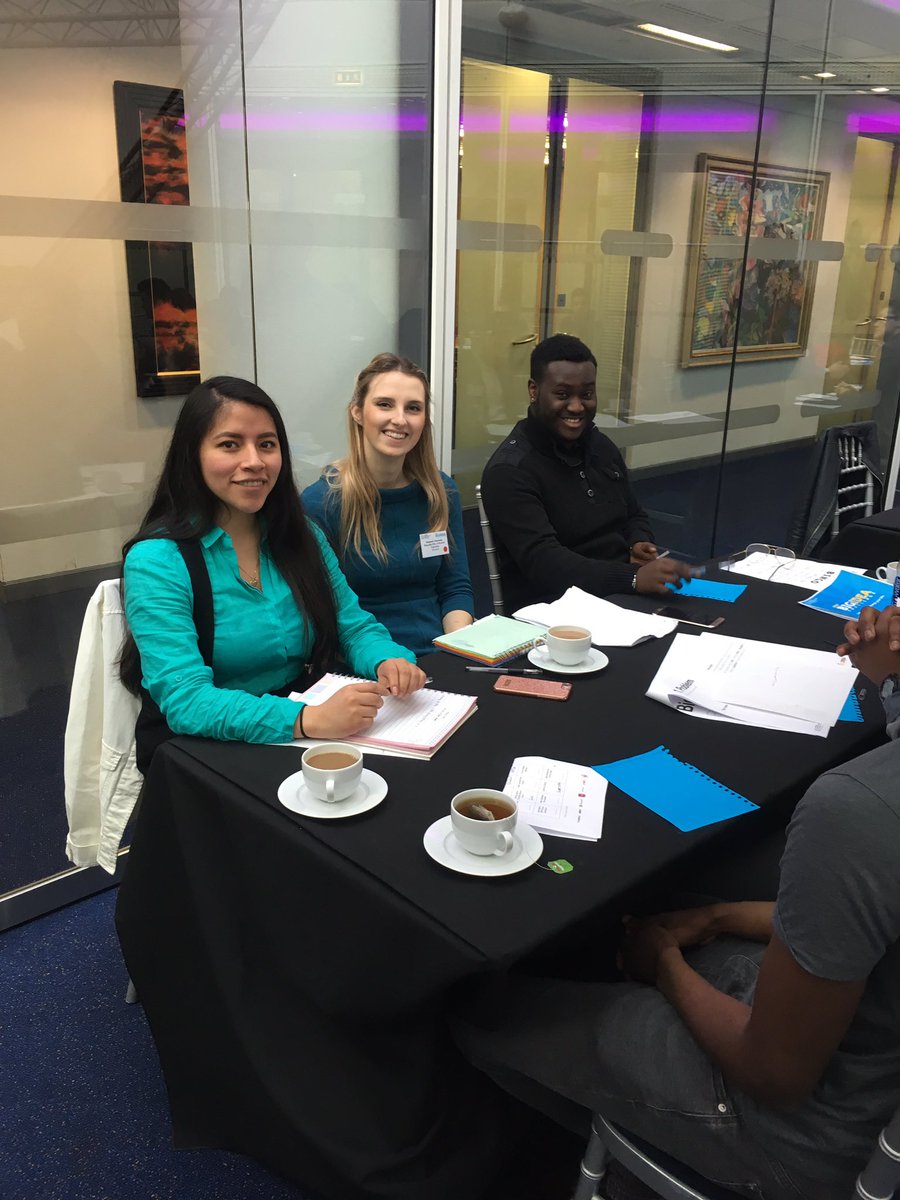 Christina_EHWLC's tweet photo. EHWLC Business Students @EHWLC @AcceleratorUK #BigIdea17 work with Elizabeth Falkowska @LizziesturgeonX #RBS#microsoft #EHWLC on their pitch https://t.co/fUiDtxz5k8