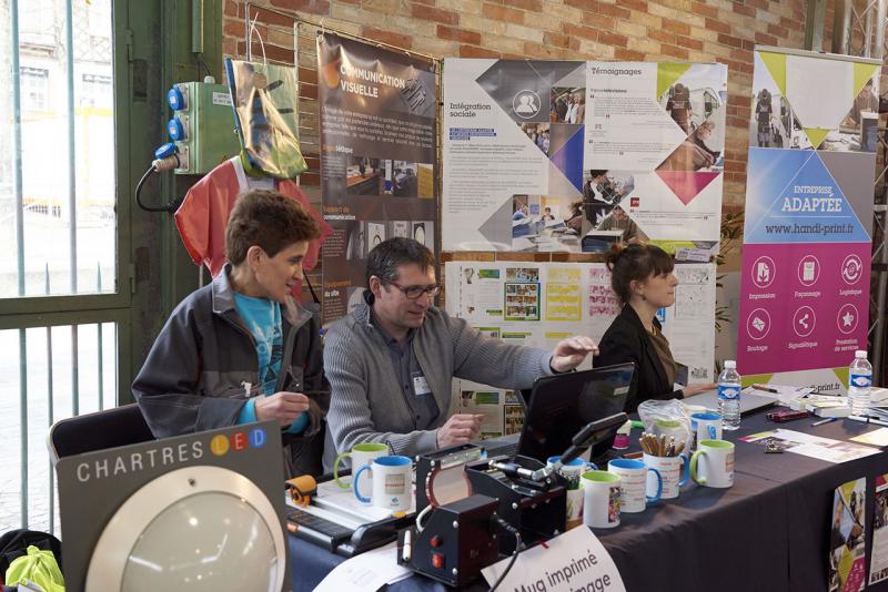 am_jegou's tweet photo. 📌EVENEMENT : #HandiMarket, la vitrine des achats responsables revient le 16 mars 2017 à #Rennes➡️https://t.co/6teVsqpFNC #Postéo #Bretagne https://t.co/MOc5MFiDKN