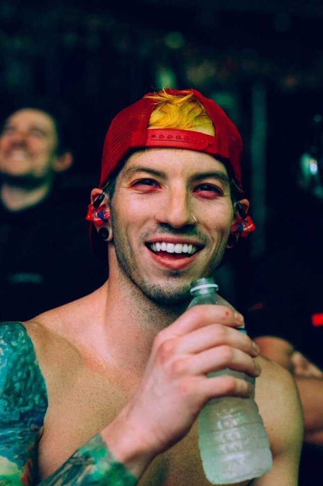 #BestLyrics #Heathens #iHeartAwards
❤️