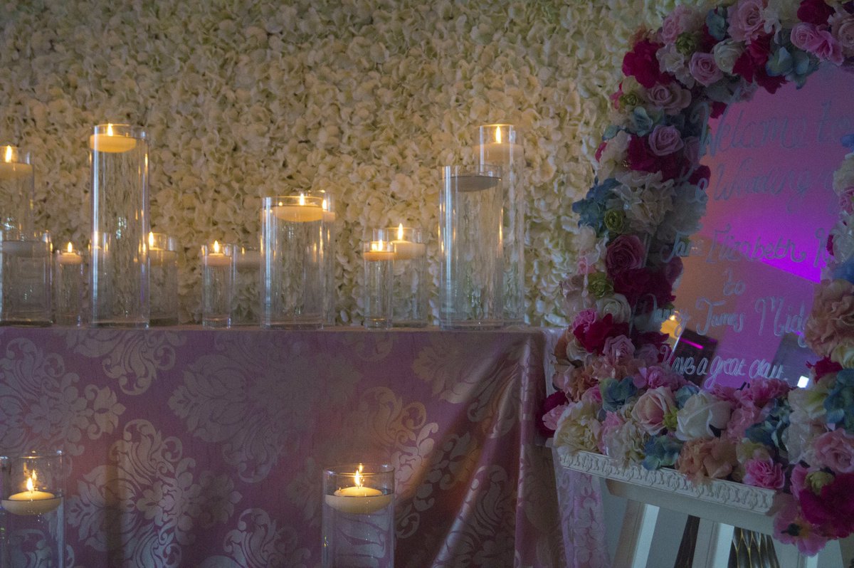 EventDressing's tweet image. 💕 #flowerwall #candles #love #wedding #bramhall #cheshire #manchester #venuedressing #eventdressing #woodford #hazelgrove #stockport 💕