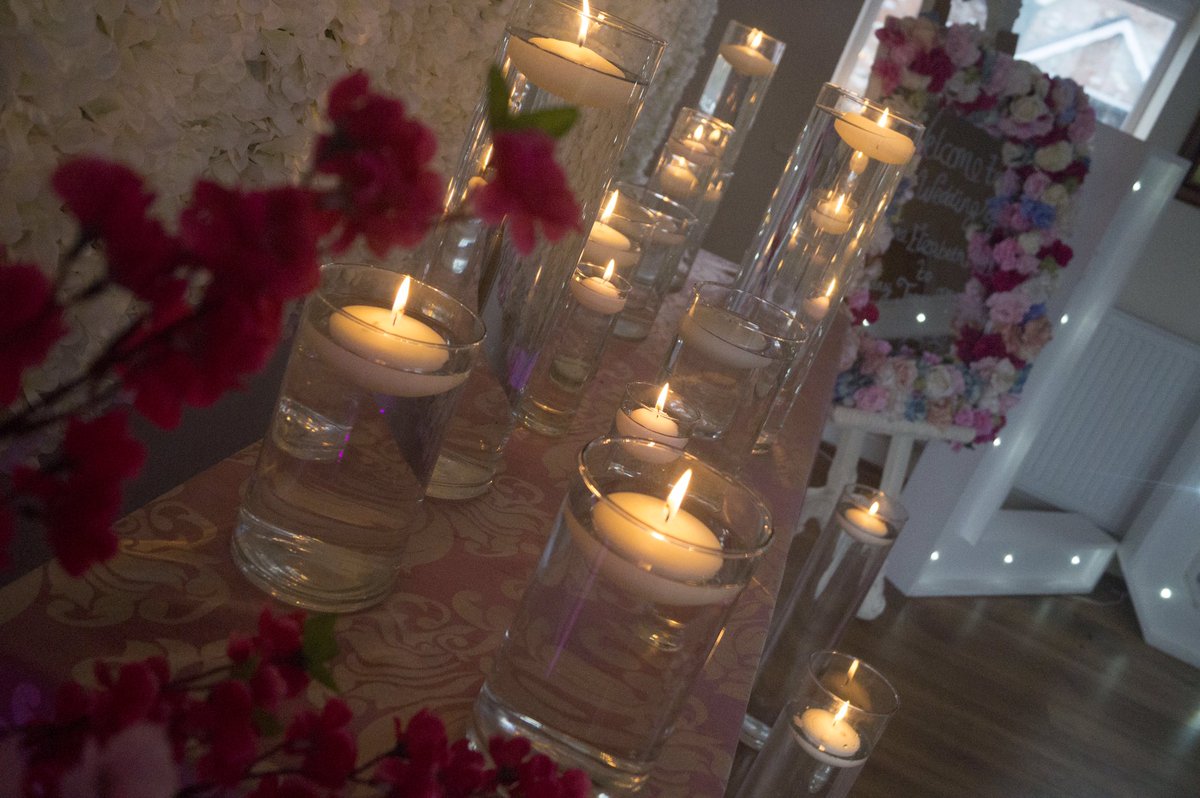 EventDressing's tweet image. 💕 #flowerwall #candles #love #wedding #bramhall #cheshire #manchester #venuedressing #eventdressing #woodford #hazelgrove #stockport 💕