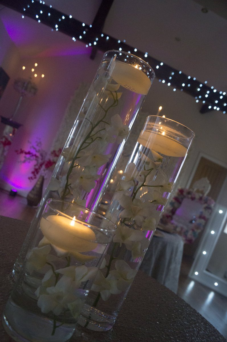 EventDressing's tweet image. 💕 #flowerwall #candles #love #wedding #bramhall #cheshire #manchester #venuedressing #eventdressing #woodford #hazelgrove #stockport 💕