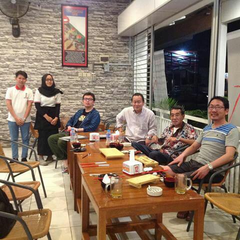 MrCook's tweet photo. Kumpul bareng with Zushioda Iga Spesial resto jl. Juanda2(blkngnya SPBU juanda2)#krn rasa adlh segalanya#just one for Samarinda city# https://t.co/anJfT8x0Av