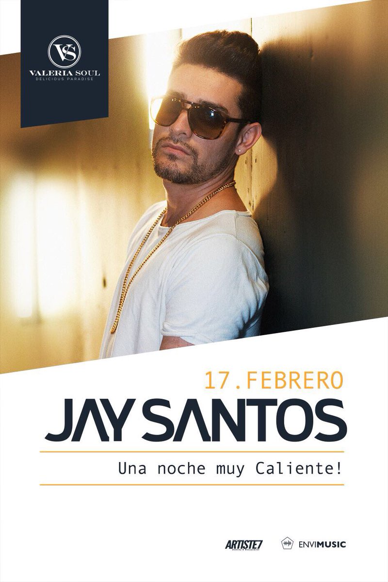 #Juncos muy caliente! 🔥@JAYSANTOSMUSIC live at <a href="/ValeriaSoul_VS/">Valeria Soul</a>  "best latino live show in Europe"