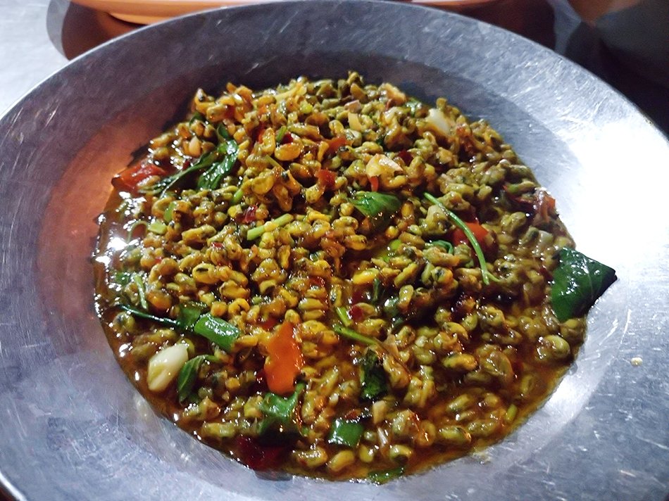 pantip_kratoo's tweet photo. https://t.co/qQRMgoP4Cn ร้านข้าวต้มแปลงนาม 24 น. >O< บ้าจริงงง! ไปกินมาสองครั้งในอาทิตย์เดียว - Pantip  #กระทู้เด็ดพันทิป https://t.co/HzZEhfxZqP