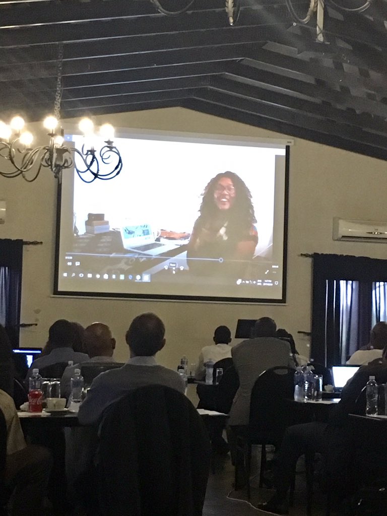 Vlogging challenge set by <a href="/NeilJansson/">Neil Jansson</a> and @MzansiGirl at the #RETOSAdigital Seminar. Send us your vlogs using the official hashtag.