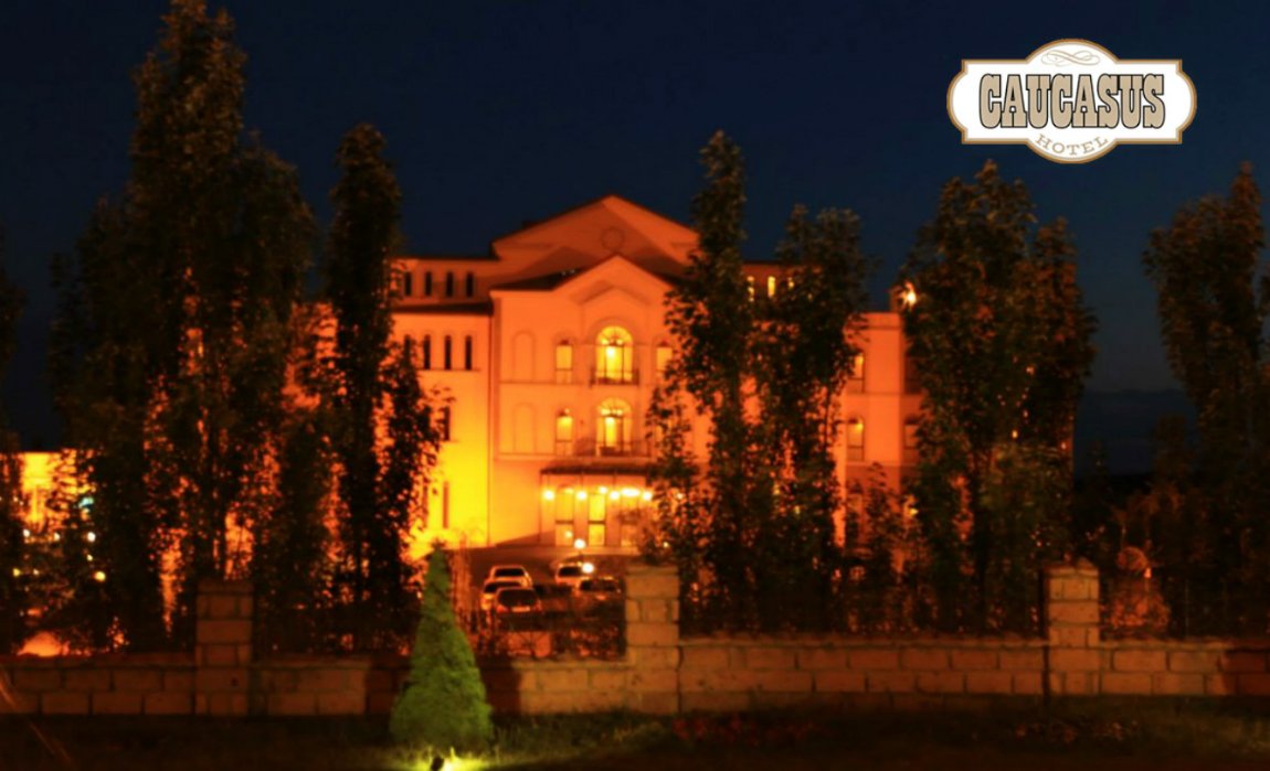 InfoCaucasus's tweet photo. Caucasus Hotel

#luxuryhotel #Yerevan #AM
Contacts:   +374- 60 50 11 77
e-mail:  info@caucasushotel.am
Web-site:  https://t.co/tCNE3xgxkf https://t.co/m9Y9BcWwzK