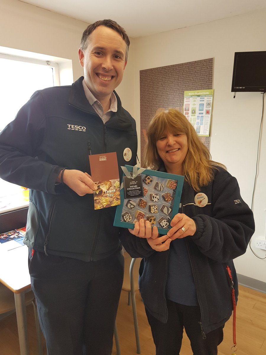 Shelly giving excellent service for a customer who couldn't find a product #greatservice @expleyland <a href="/DomCarey1/">Dominic Carey</a>