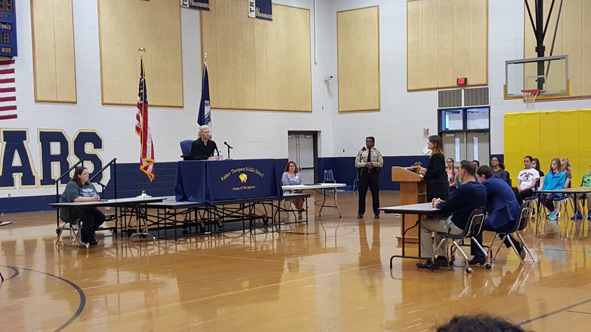 rtmscivics's tweet photo. Our 7th graders got to experience a mock trial today, so cool! Thank you to the Stafford sheriff department for setting this up for us! https://t.co/vB3OvzmeOn