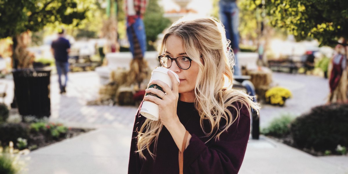VITLhealth's tweet photo. How does your #DNA affect how you should eat &amp; #exercise?🤔VITL Nutritionist @libbylimon explains all on the #blog 👉 https://t.co/0aP5aUSMc0 https://t.co/p8ERggWxhR