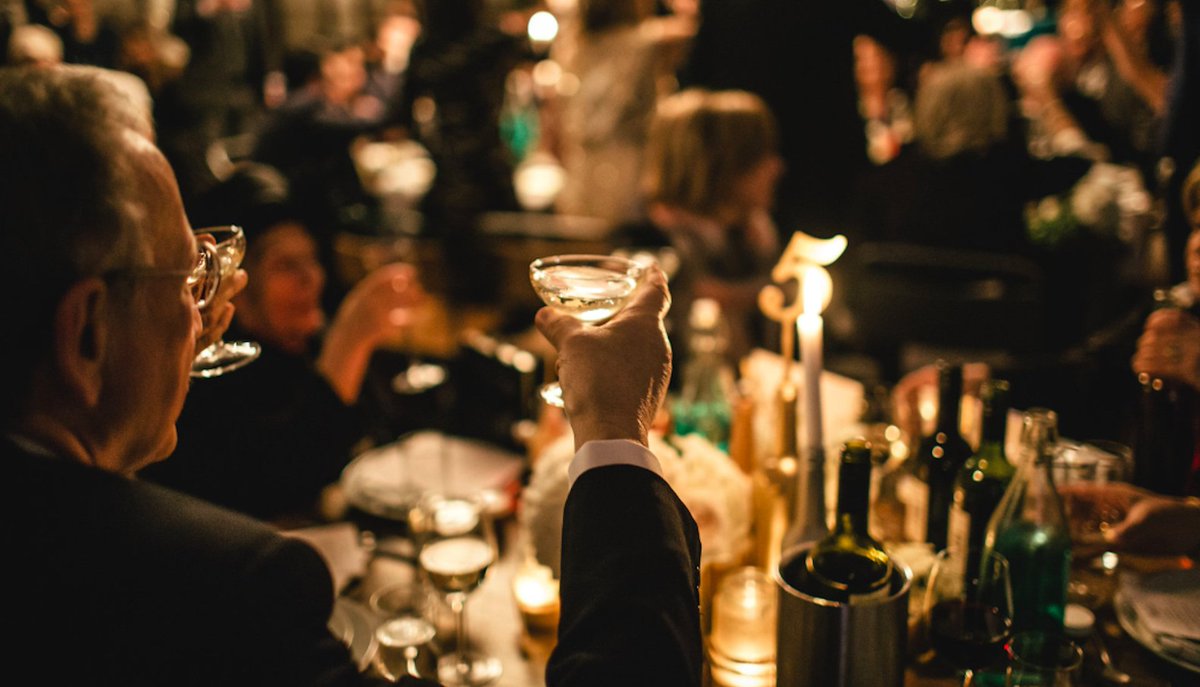 Celebrate your nuptials at London's best #wedding venue, <a href="/TannerWarehouse/">Tanner Warehouse</a> bit.ly/2ksJsPm