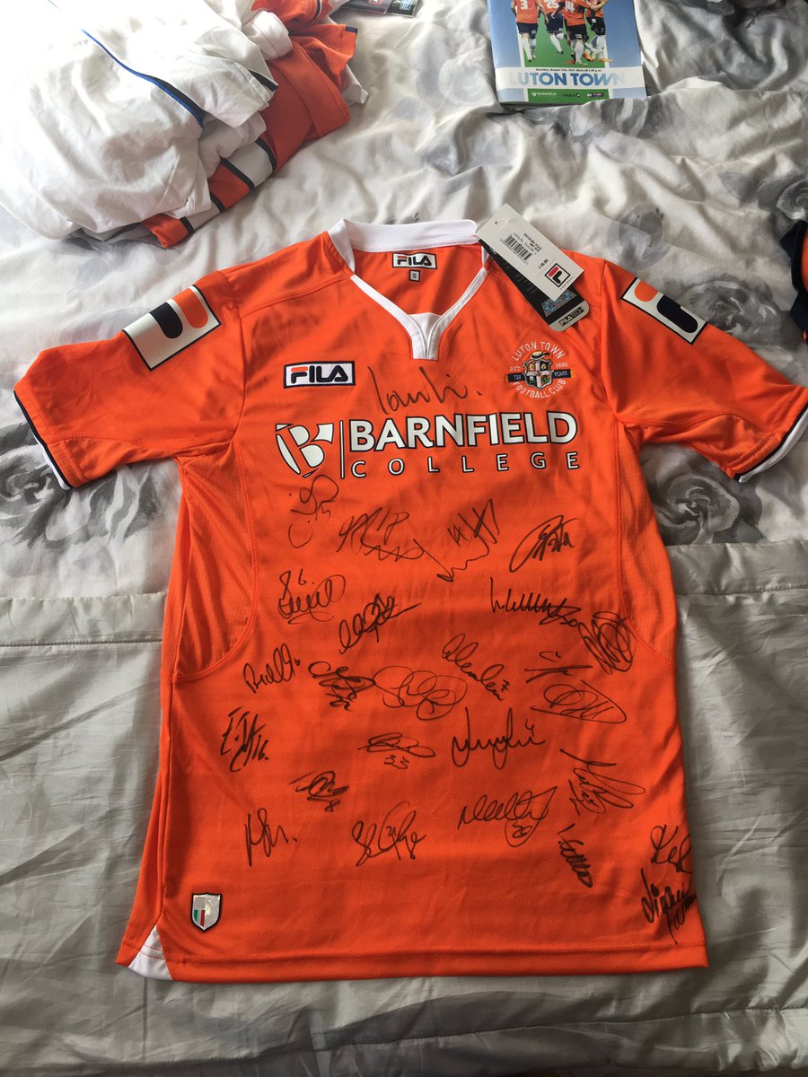 RobsonOReardon's tweet photo. I've listed this signed Luton Town shirt on eBay - all proceeds are going to @TomCloseRide in aid of @fly2help 

https://t.co/goaEE0jZcP https://t.co/vfLWH8gvUO