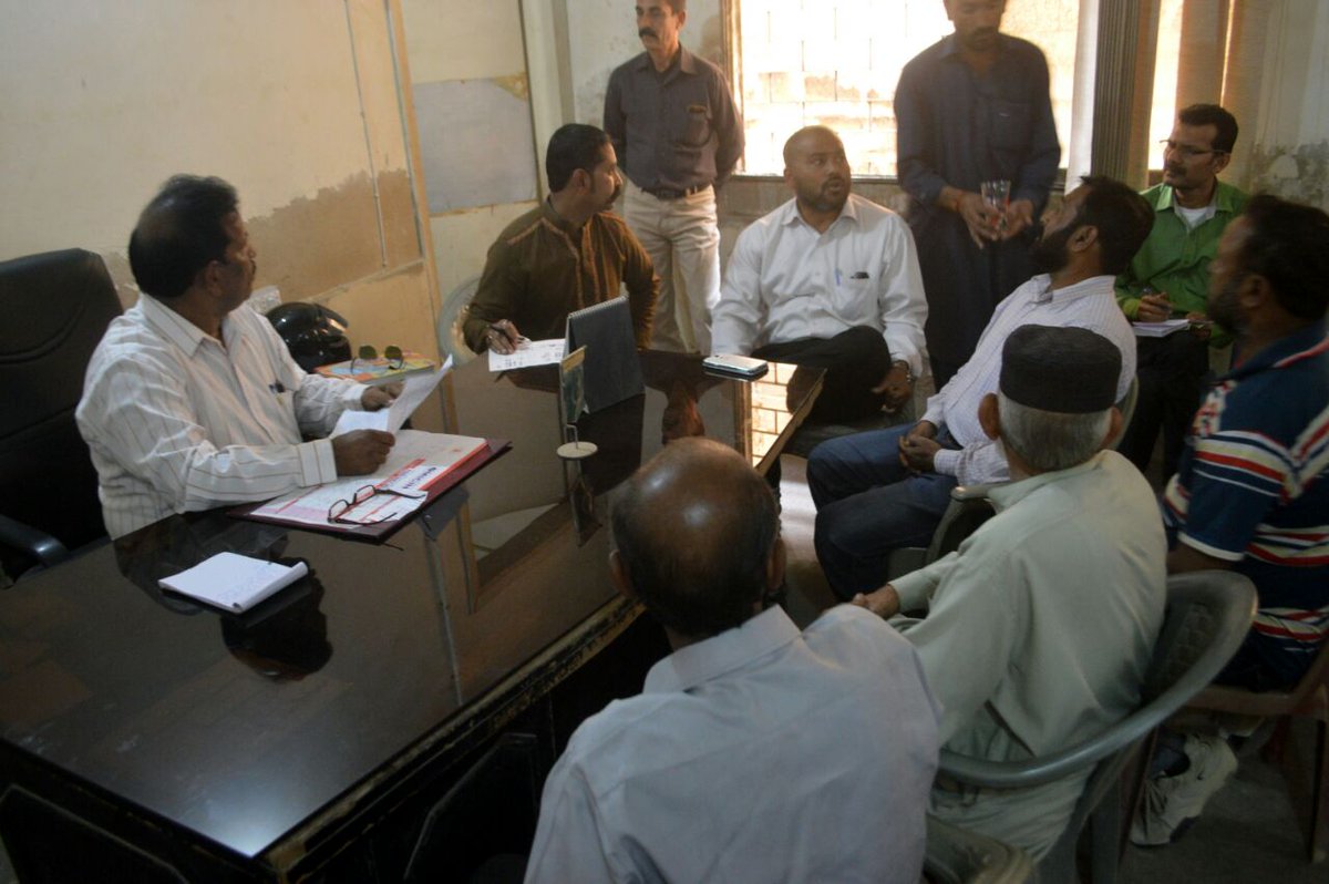 SAmmarAbbasN's tweet photo. #DMC Central Chairman @MRehanHashmi visit #UC09,10 Green belt 5L #New_Karachi @DMCCENTRALINFO @DMCCentralYouth @s4shaharyar @faisalsubzwari https://t.co/TXlxrSeNP8