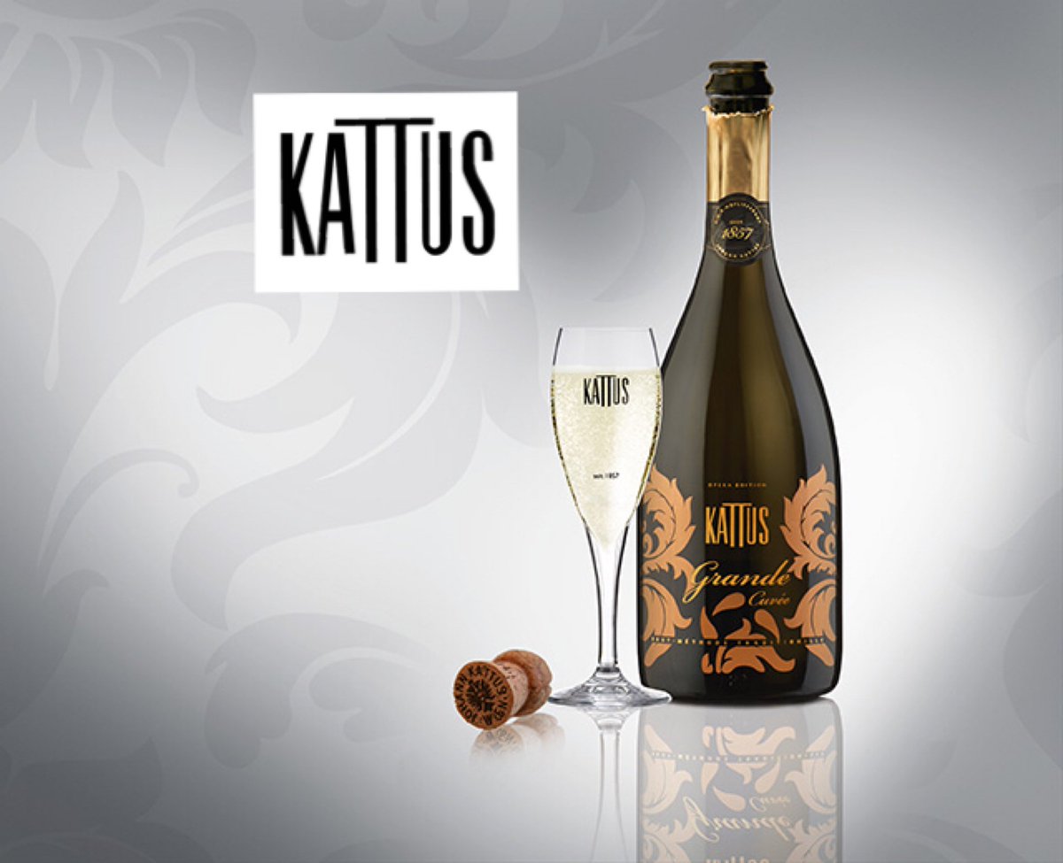 wine2africa's tweet photo. Welcoming our new winery for sparkling wine to family wine2africa! #kattus #austrianwine #sparkling #sekt #wine2africa #friday #love #wine https://t.co/aGjgbSSWzI
