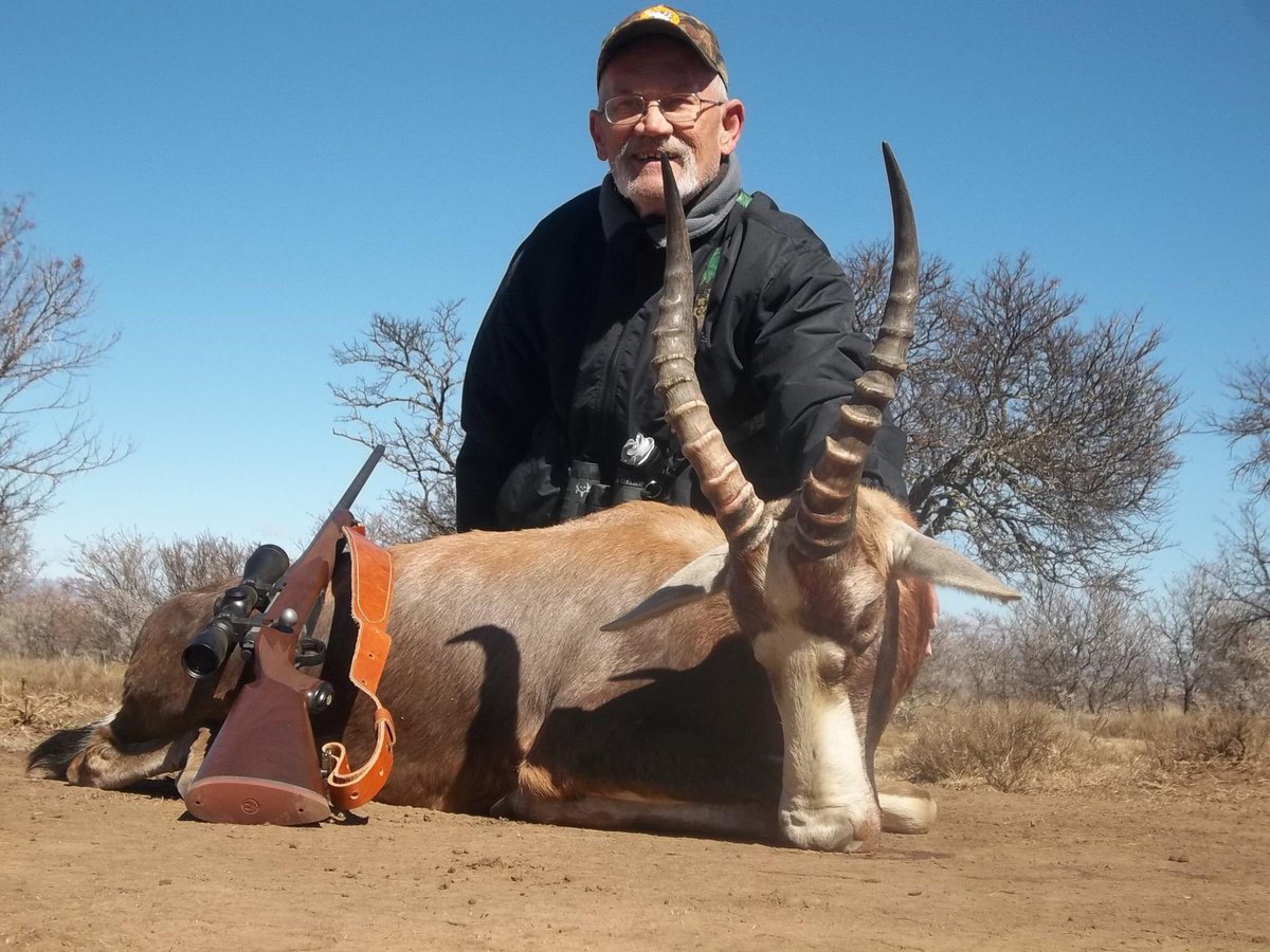ShawneeRidgeHnt's tweet photo. What does it take to get to Africa? Check out our website and give us a call to find out! #huntafrica #ohiohunting #africansafari https://t.co/orhOeqjmMM