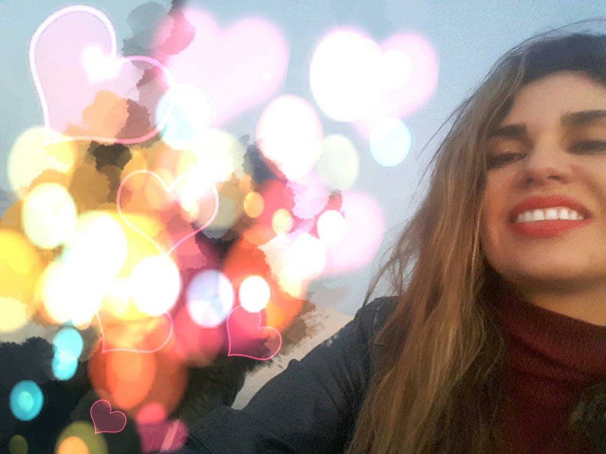 16andie16's tweet photo. Carnaval llegando... y yo quieta en casa trabajando. #carnaval #trabajar #burgeos #elpinar #montevideo #uruguay https://t.co/5YyAQIMmw6