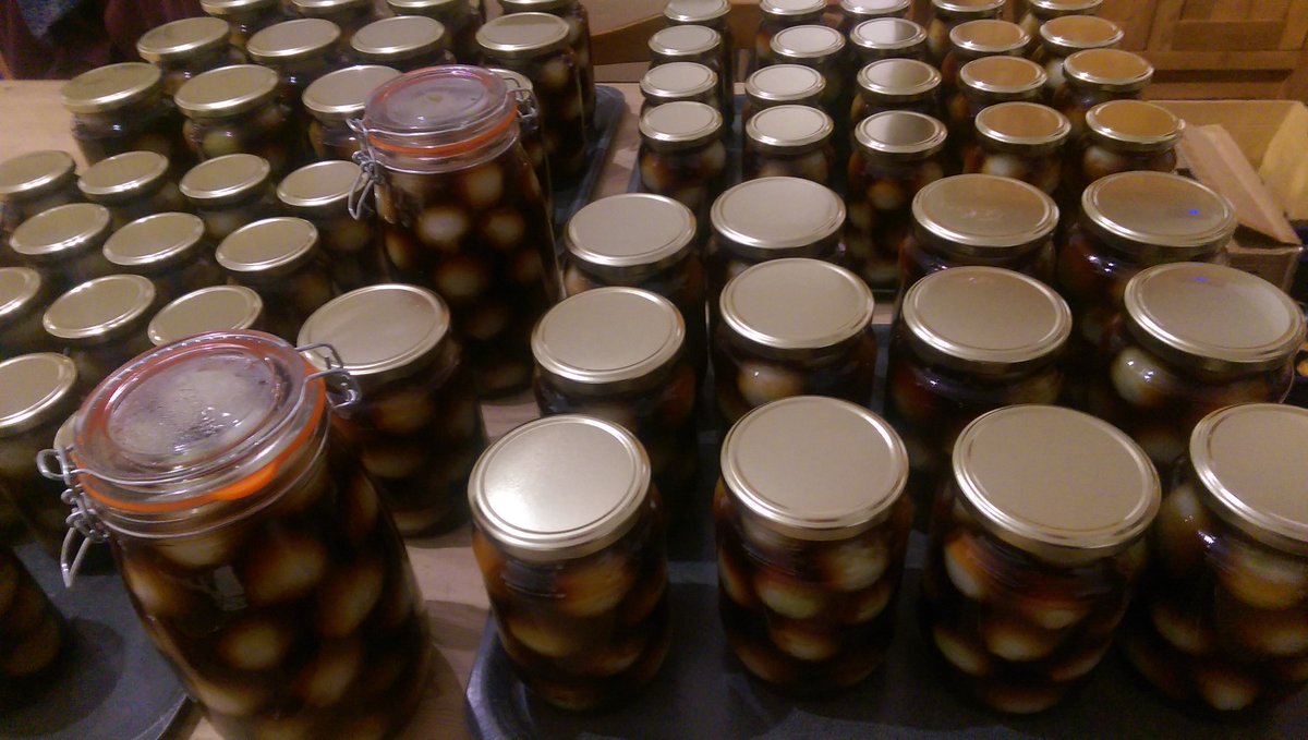 Replenishing our pickled onion stocks for <a href="/NantwichMarket/">Nantwich Market</a>&amp; <a href="/WrexhamStreet/">Wrxm Street Festival</a>  tomorrow &amp; <a href="/makersmarketmcr/">The Makers Market</a> #didsbury Sunday