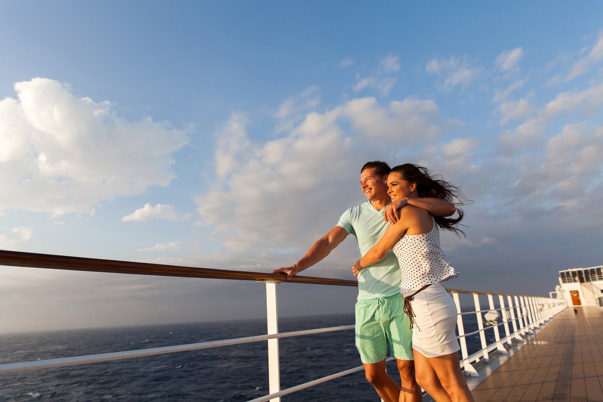 cruiseselect's tweet photo. #MiniCruises offer the perfect opportunity if you've never cruised before https://t.co/pWHXEZN449 #cruise #holiday #travel https://t.co/aeXy2R1dxg