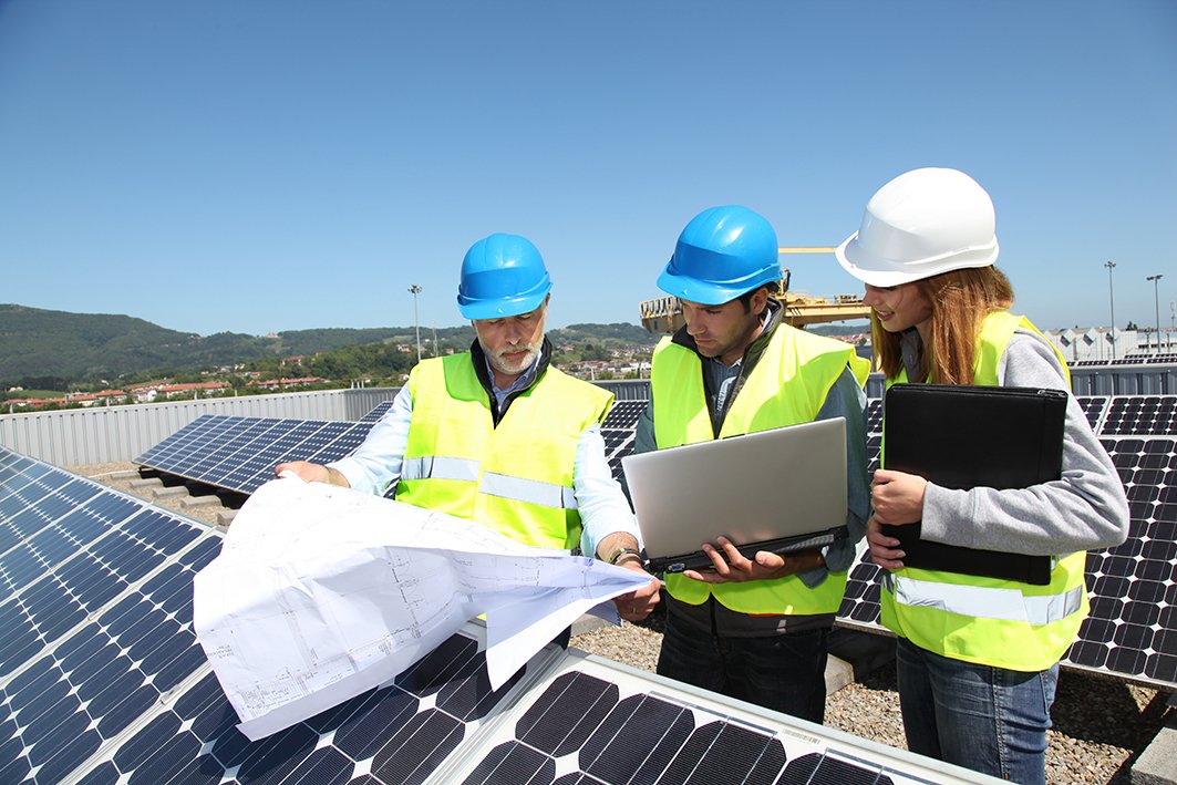 InvestChile's tweet photo. Spain's #Elecnor to build photovoltaic solar plant for US$117 million @ElecnorChile / #ExploringBusiness #InvestinChile #CleanEnergy https://t.co/Lf3wmG27US