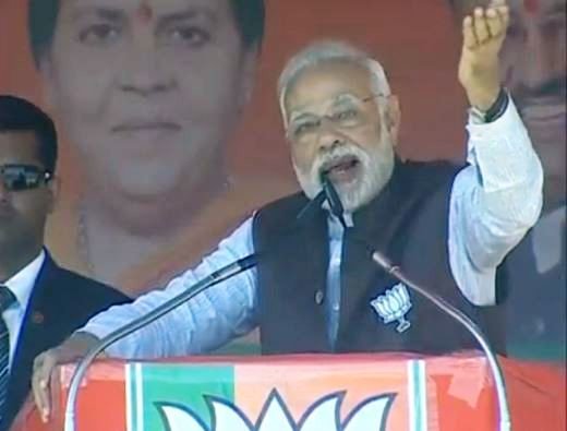 abpanandatv's tweet image. #ModiCampaign কানপুরে ট্রেন দুর্ঘটনার &apos;চক্রান্ত&apos; হয়েছে সীমান্তের ওপারে নেপাল থেকে, উত্তরপ্রদেশে জনসভায় বললেন মোদী
abpananda.abplive.in/india-news/kan…