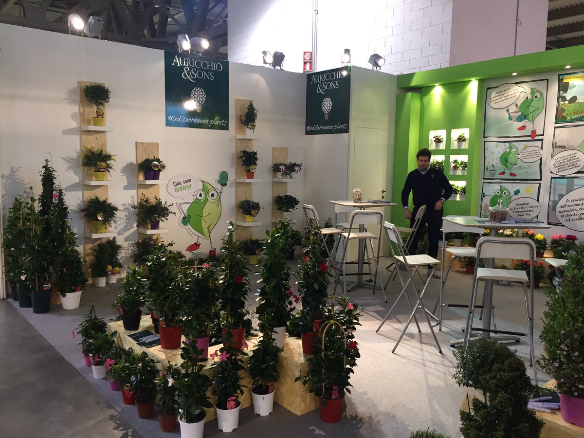 MassimoGallini's tweet photo. MYPLANT&amp;GARDEN #JAVO è orgogliosa di essere fornitore delle eccellenze Italiane che espongono a Milano #Auricchio&amp;Sons https://t.co/9yUp6krlB5