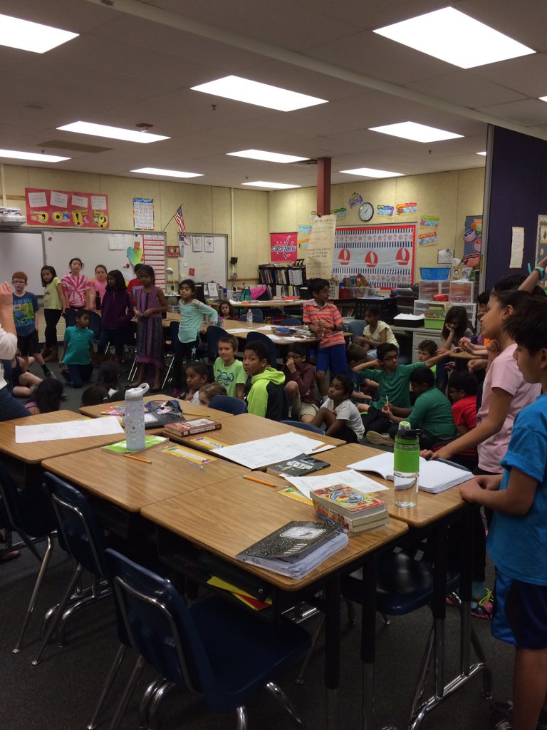 FESAshley's tweet photo. Students enjoyed debating box method versus the traditional algorithm! https://t.co/PqtqLxINxn