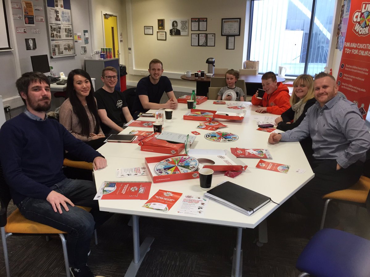 LikeClockWork2's tweet image. It was great meeting the team from @ao talking about getting our product into retail with @theattainteam