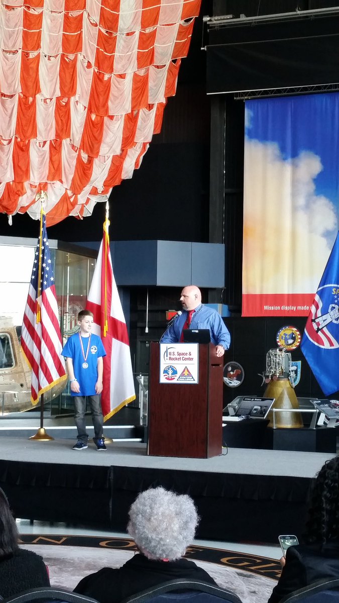 HMStechguy's tweet photo. Whoop whoop to Andy, Right Stuff award winner, #hurricanenation is strong @SpaceCampUSA https://t.co/wzoV1jyvdv