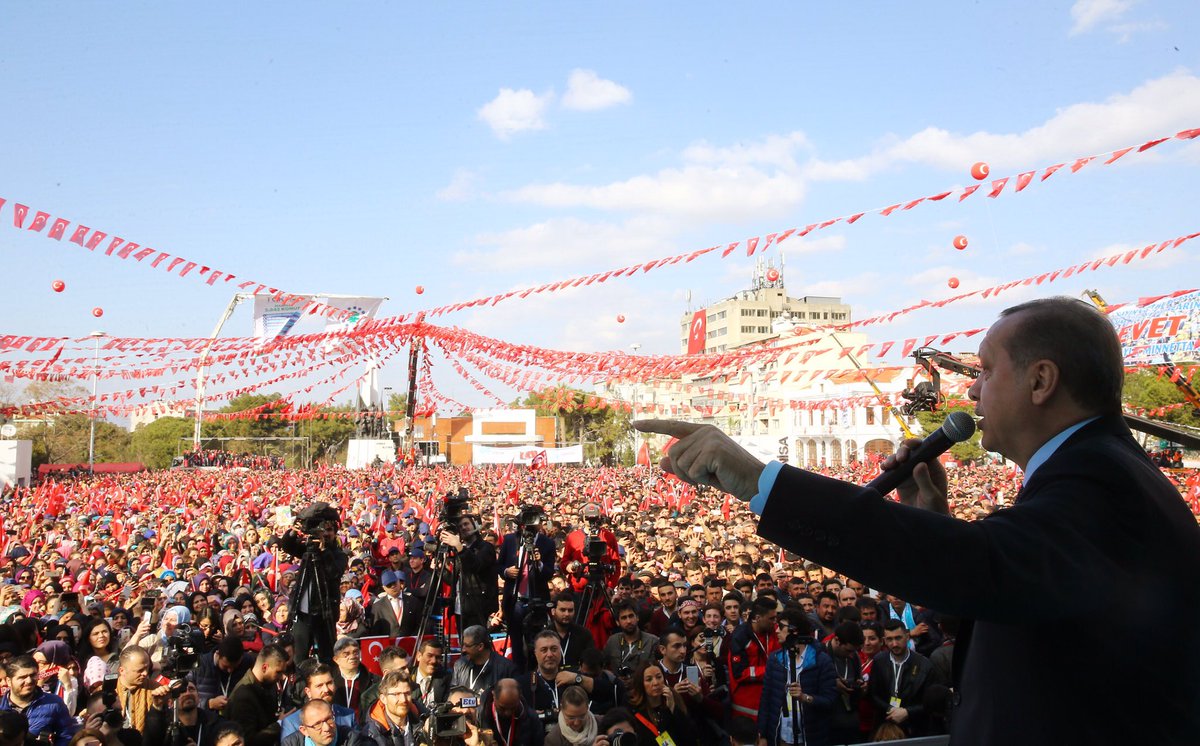 RTErdogan's tweet photo. Teşekkürler Manisa! https://t.co/eIUFrEDi3O