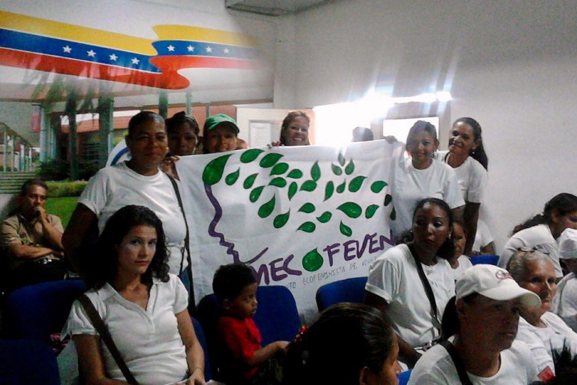 mecofeven's tweet photo. Encuentro del "Movimiento de Mujeres Virtuosas del Metro" y el "Movimiento Ecofeminista de Venezuela" #1Millon500YLasQueFaltan https://t.co/39c1bIy8R5