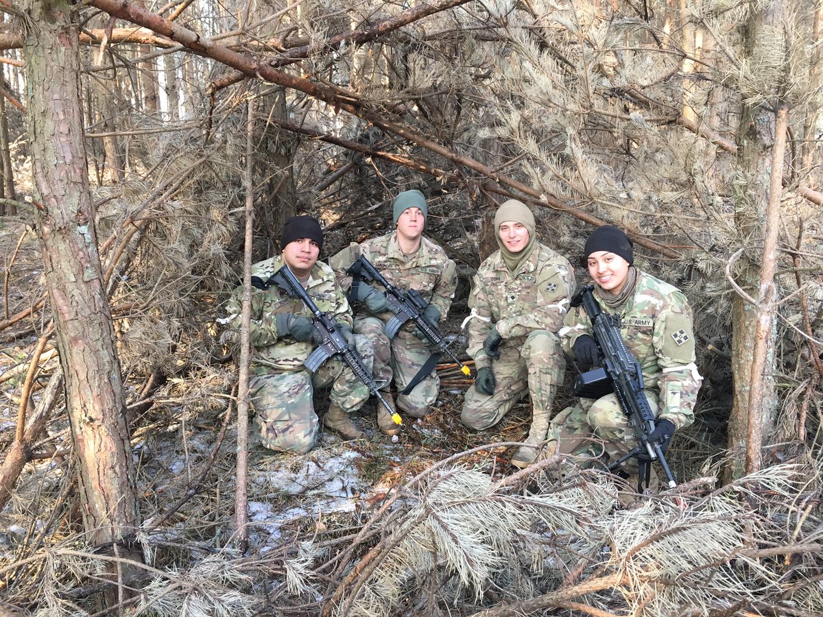 329Pacesetters's tweet photo. This week, 3-29FA's OPFOR (Opposition Force) helped provide the firing platoons a realistic and aggressive enemy threat. #StrongEurope https://t.co/oncFlDjvkM
