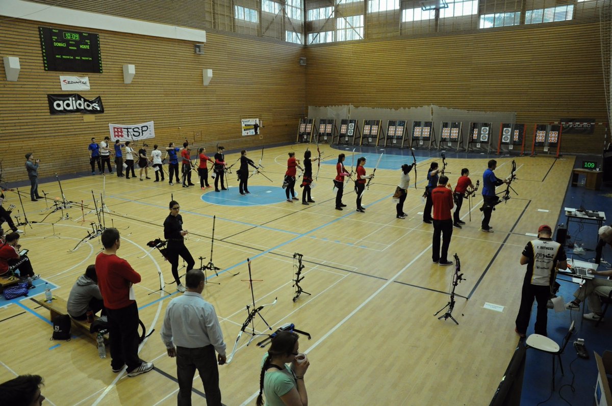 FIT_CTU's tweet image. Vilém Tell a Robin Hood @CVUTPraha vyhráli Akademické mistrovství ČR v halové lukostřelbě! Tomáš Beneš #fitcvut a Jan Žegklitz #felcvut.