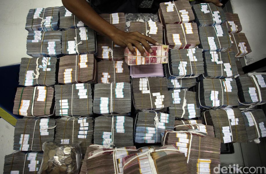 Kekayaan 4 Orang Terkaya RI Setara Harta 100 Juta Orang Miskin, Ini Angkanya detik.id/6mEC44