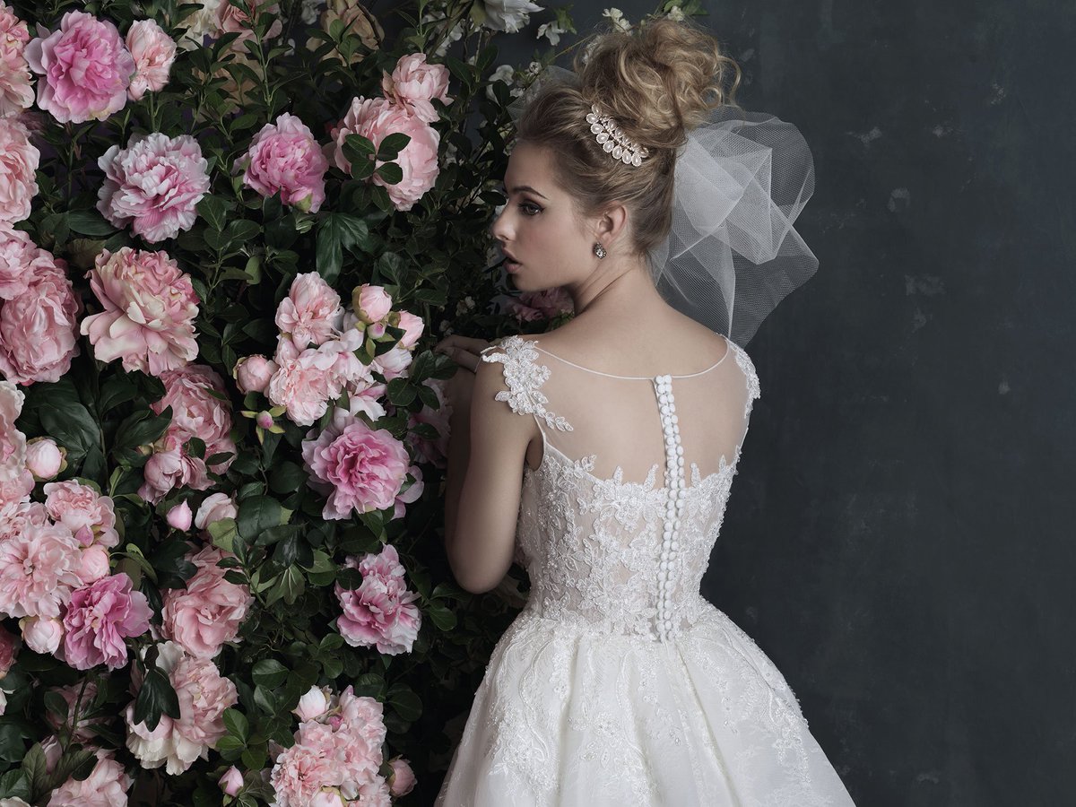 The detail on this back 😍 So pretty! 👰 #dressoftheday 👗 <a href="/UKAllureBridals/">Allure Bridals UK</a>  directory.confetti.co.uk/fashion/weddin…